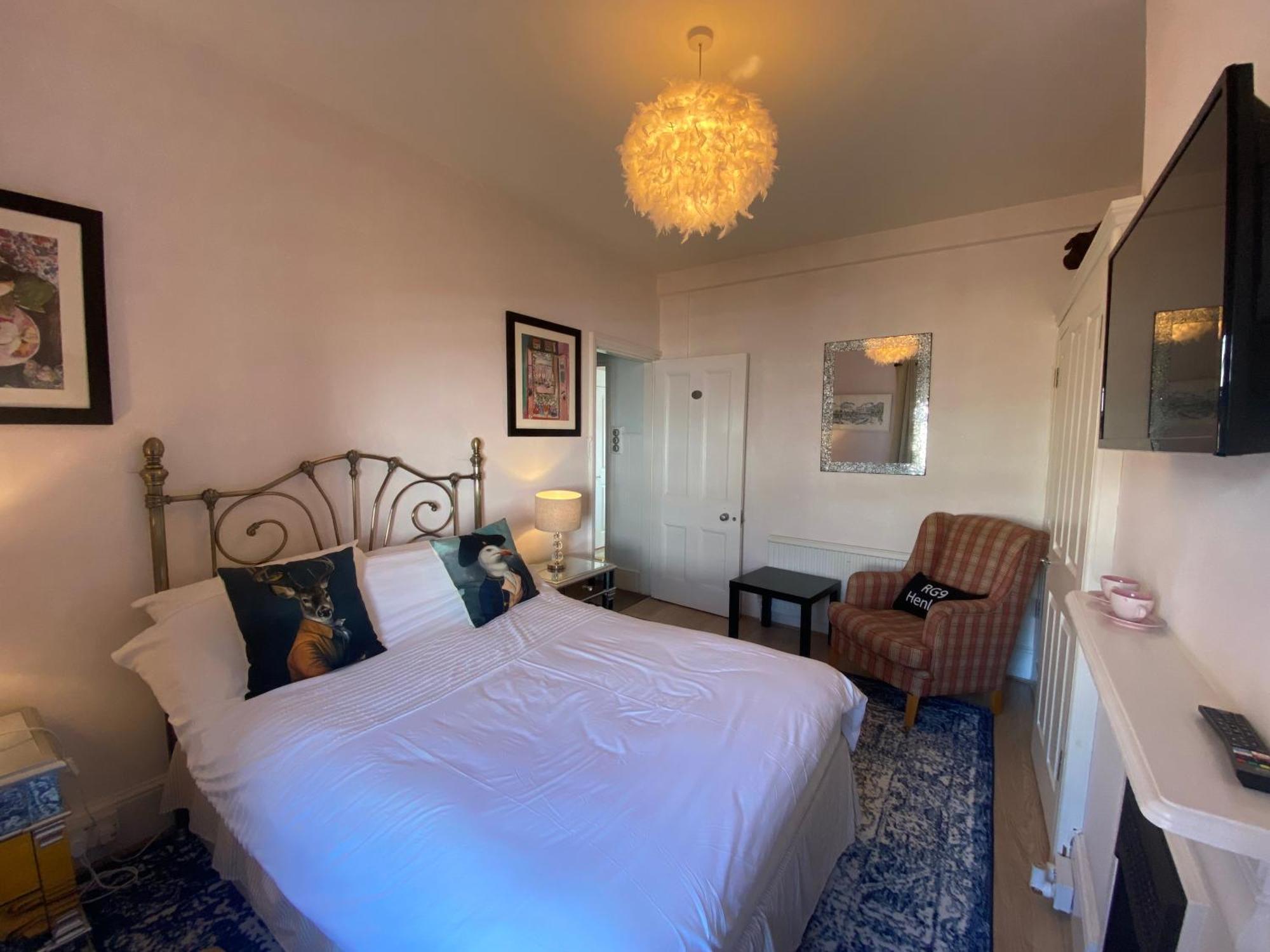 Deluxe Three Bed Bnb In Henley-On-Thames Near Station River & Town Centre Εξωτερικό φωτογραφία